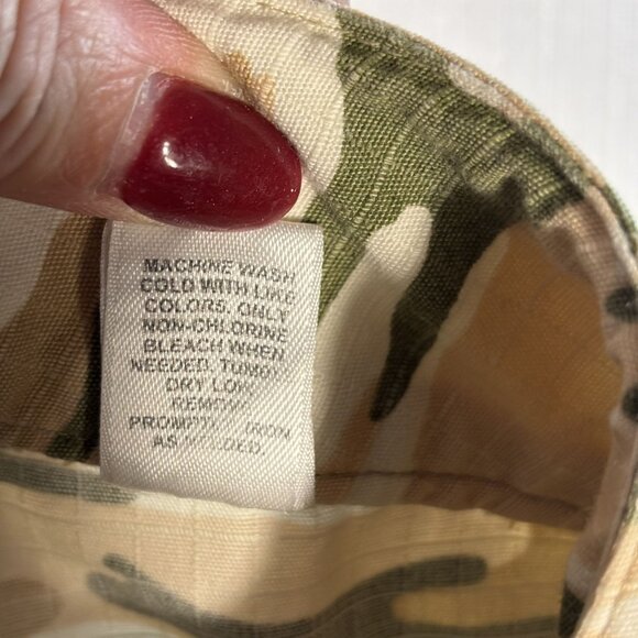 Camo Print Womens Cropped Pants Size 12 By Cato With Drawstring Waist & Pockets - Picture 9 of 10